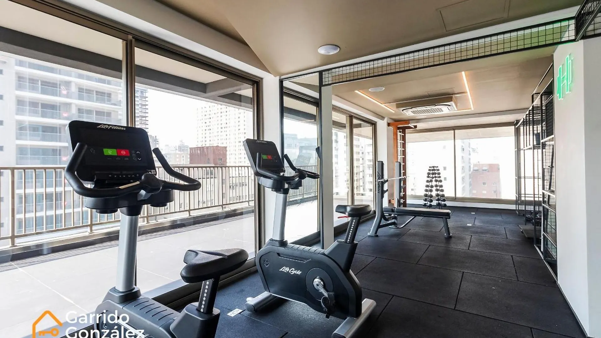 Studio Vitacon Jardins - 1 Min Av. Paulista/Piscina Sao Paulo Brazil