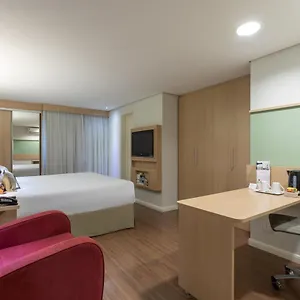 4* Hotel Mercure Nacoes Unidas
